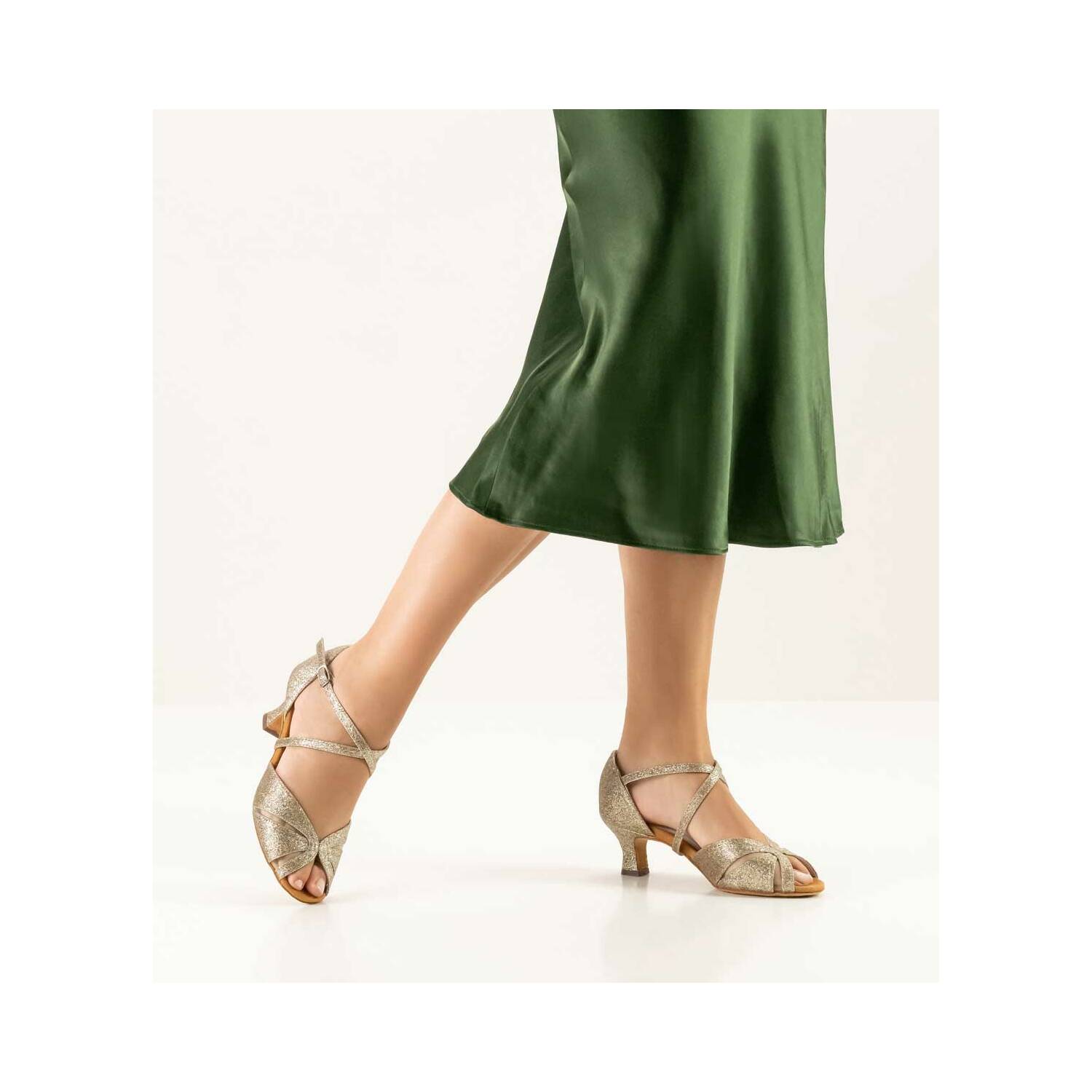 620-50-aliette-marie-anna-kern-tanzschuhe