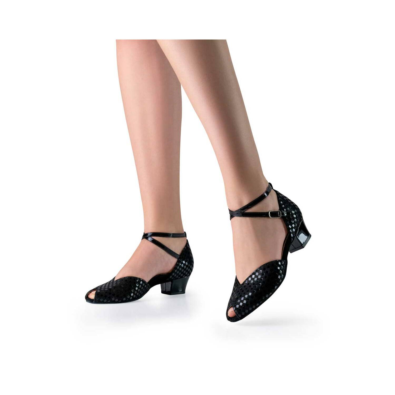 sanna-von-werner-kern-tanzschuhe