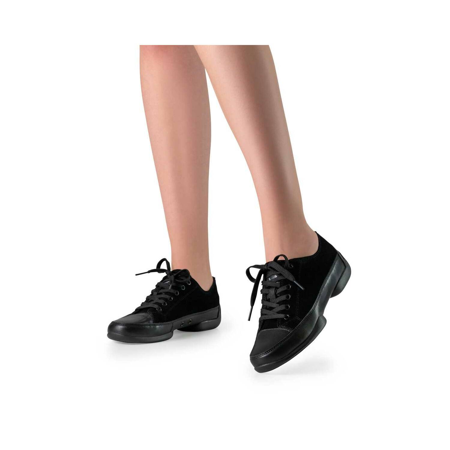 anna-kern-145-suny-tanz-sneaker