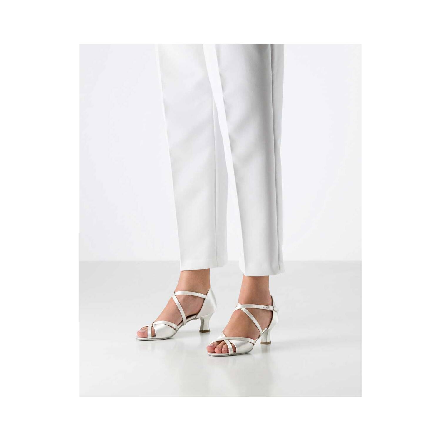 Werner Kern July 5,5 weiß 8,5 = 43