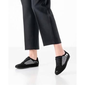 carol-von-werner-kern-schwarz