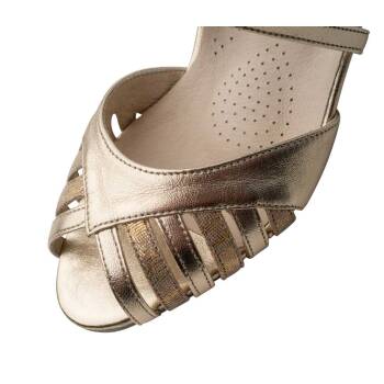 Werner Kern Coleen 4,5 Komfort 6 = 39 2/3