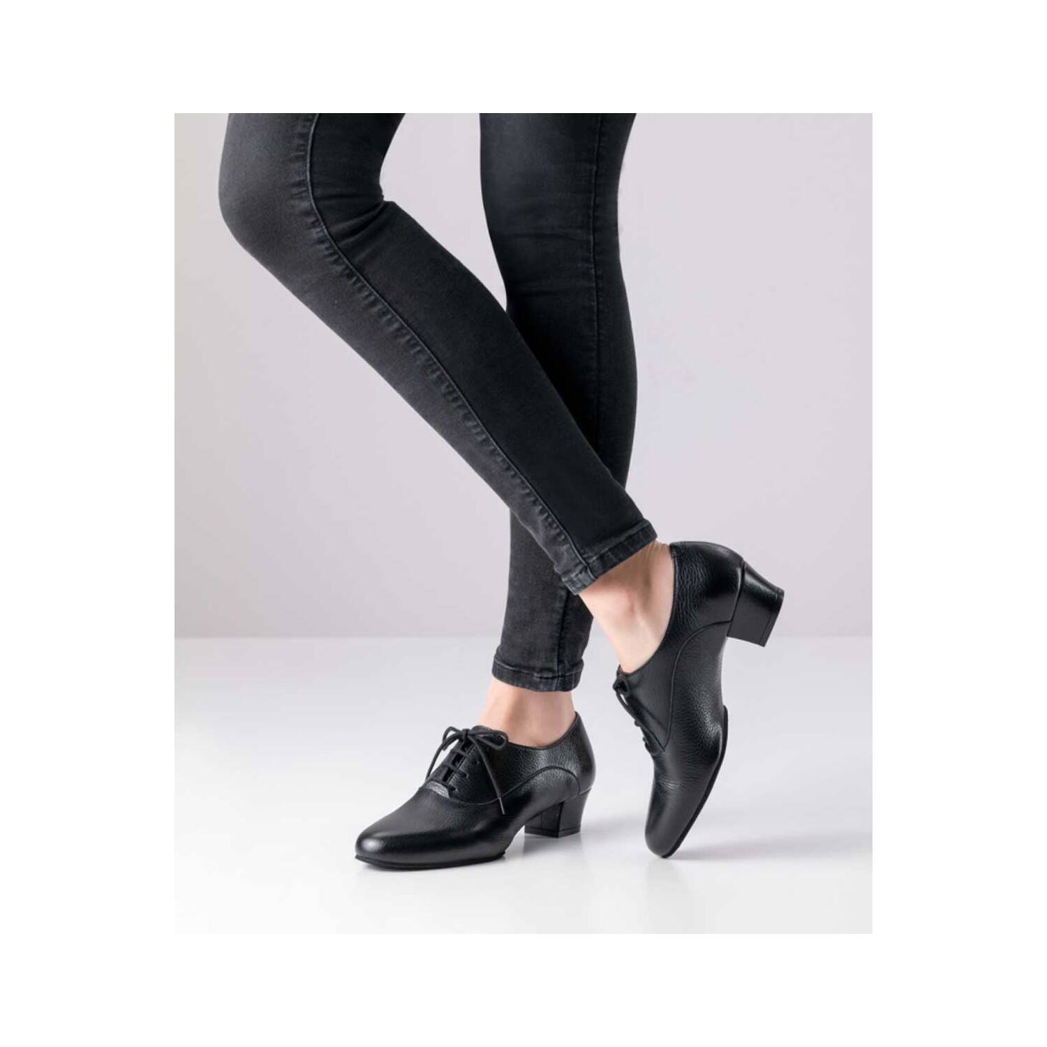 werner-kern-runa-trainer-damenschuhe