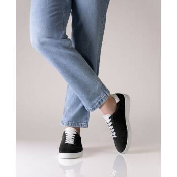 70150 von Anna Kern in Schwarz, Velourleder