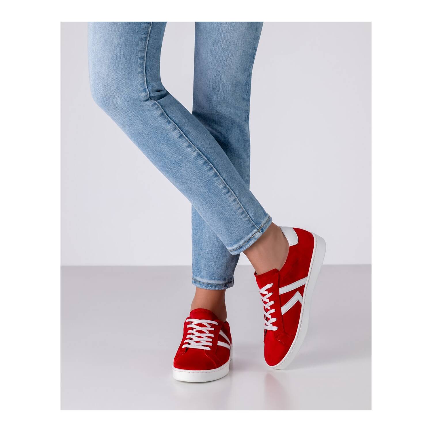 Werner Kern Tanzsneaker für Damen Modell Darcey in Rot
