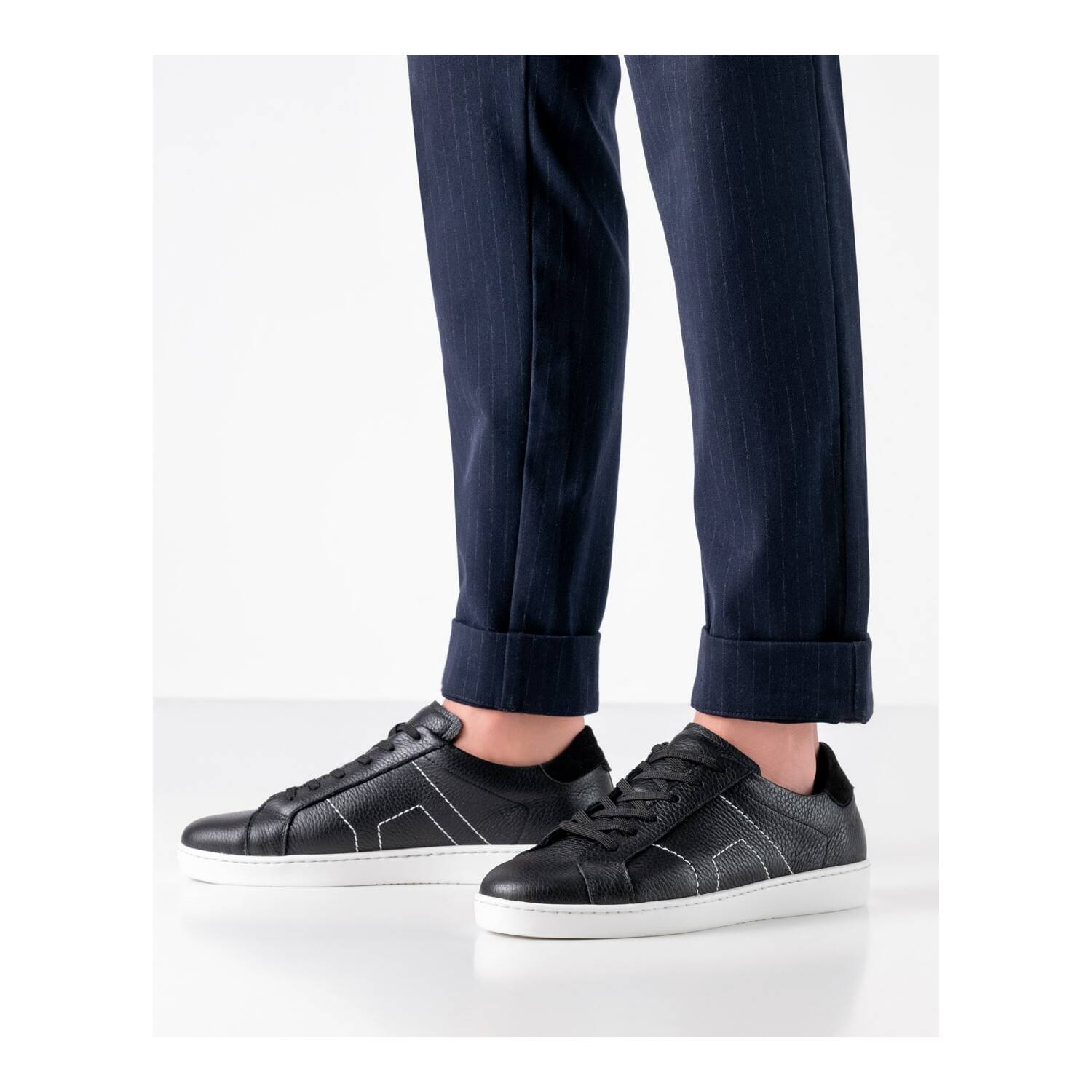 Herrensneaker Roma 28076 von Werner Kern in Schwarz