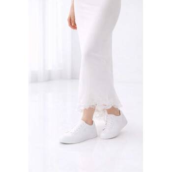 Weicher Braut-Sneaker für bequemes Tanzen